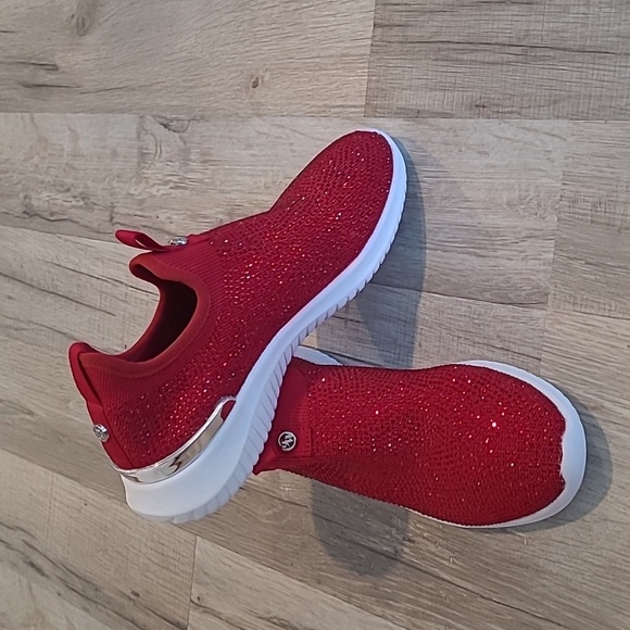 Nine West Red Rhinestone Slip-On Sneakers Size 5.5 - Picture 2 of 9